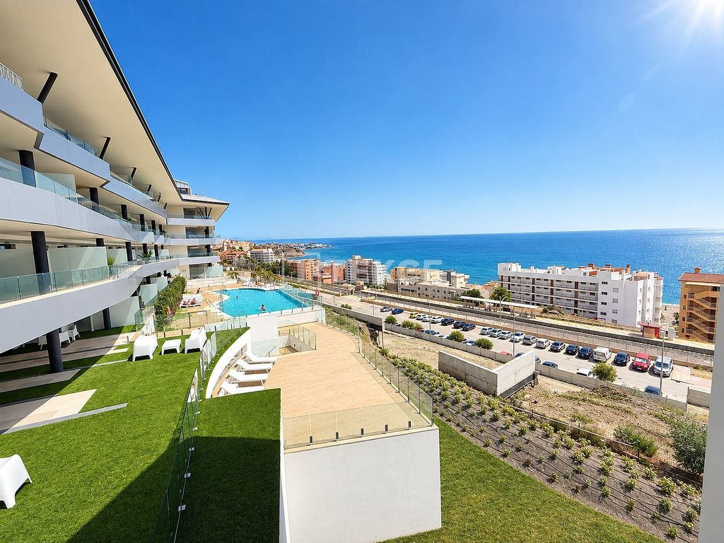 Property photo 1 of 32 Middle Floor El Higuerón Fuengirola Málaga