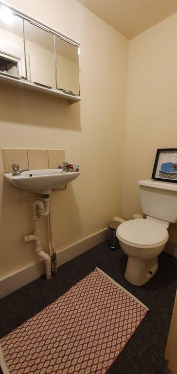 Property photo 3 of 4 9799004E-627B-4749-Ad34-d4B09c6Ec656 3.Jpg