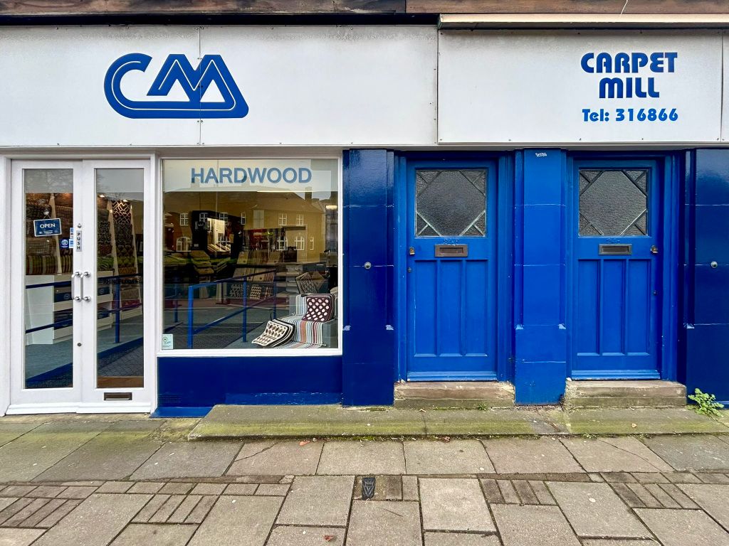 Property photo 1 of 13 External