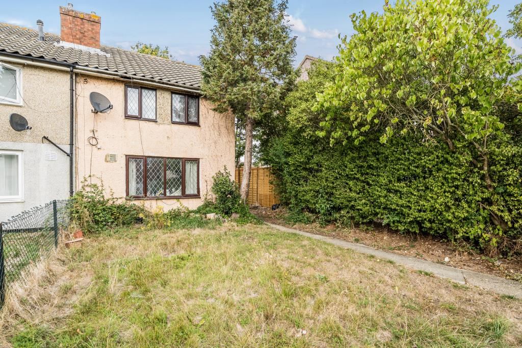 Property photo 1 of 17 External View