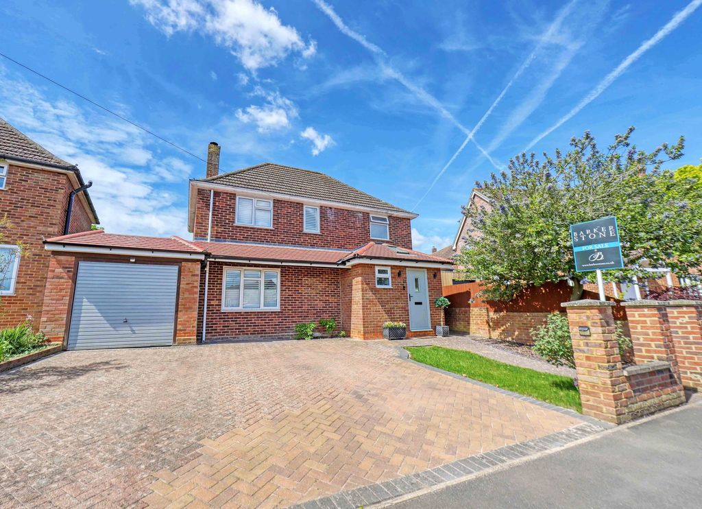 Property photo 1 of 18