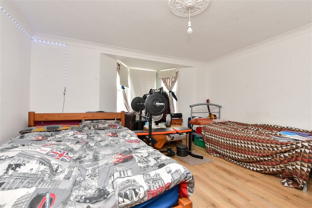Property photo 3 of 11 Bedroom 1