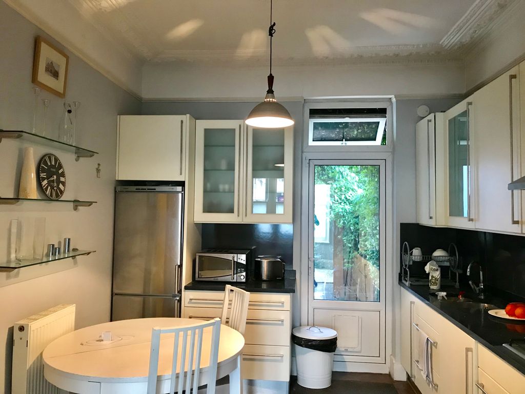 Property photo 1 of 30