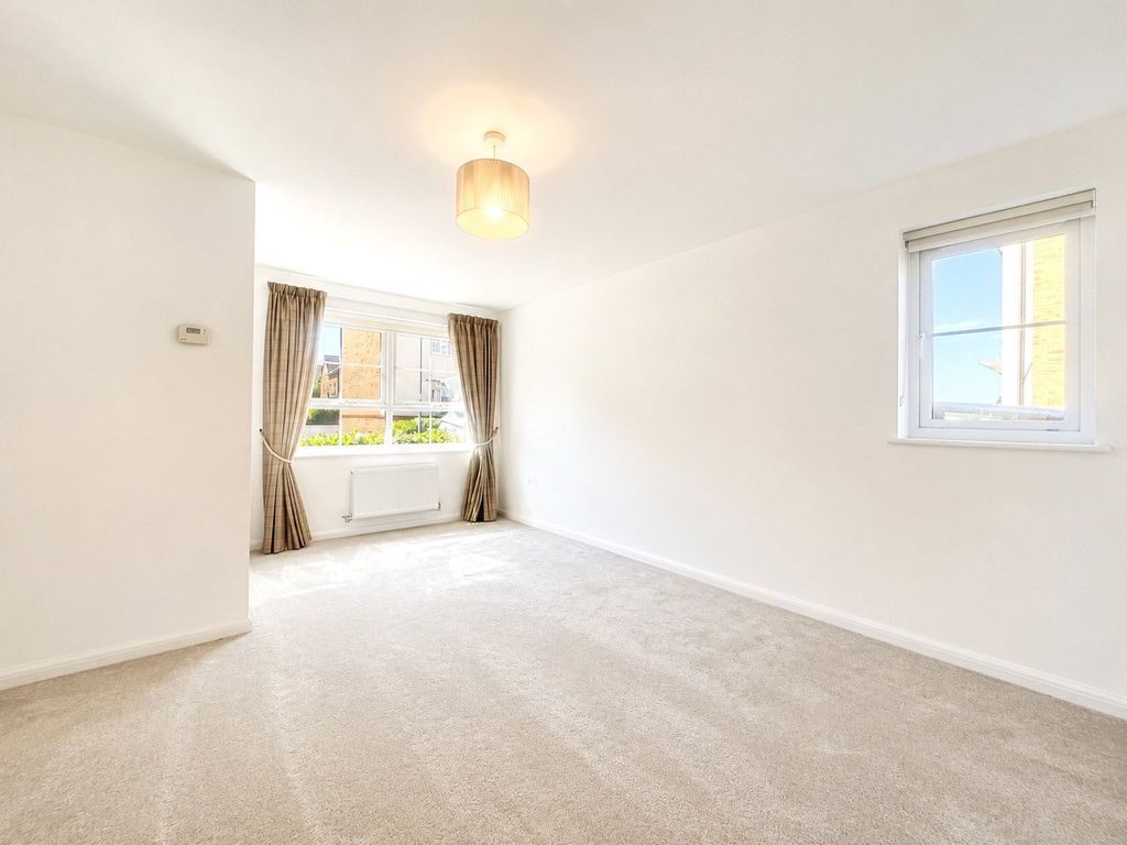 Property photo 2 of 13 Picture No. 08