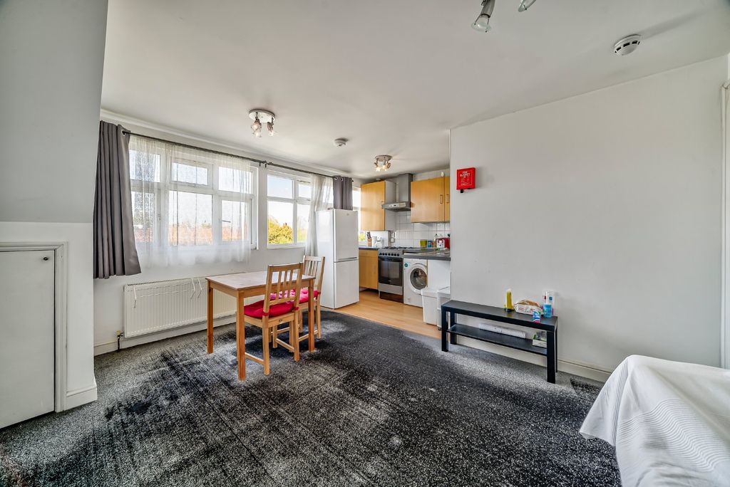 Property photo 3 of 12 Picture No. 07