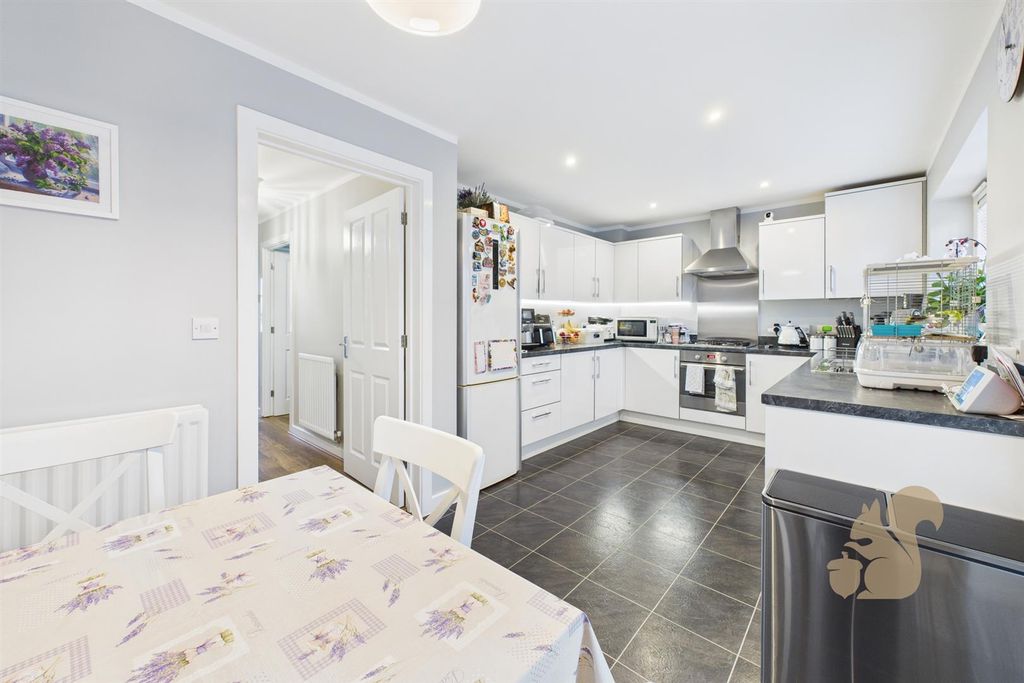 Property photo 2 of 15 Kitchen/Diner