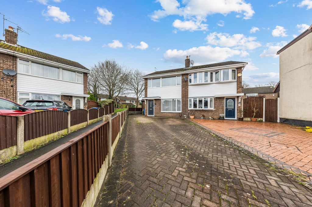 Property photo 1 of 22