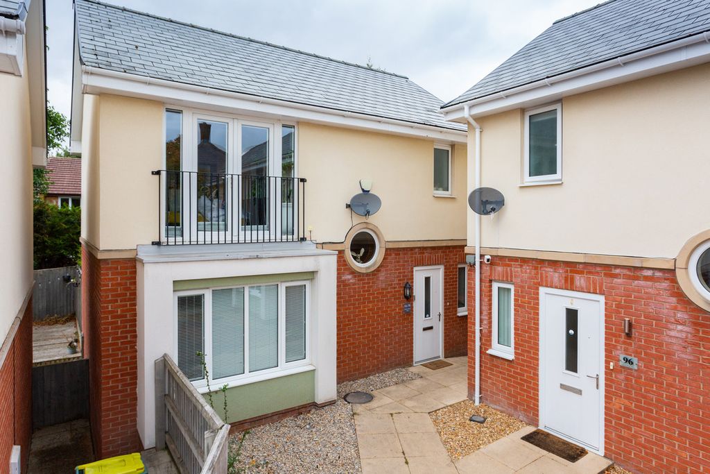 Property photo 1 of 14