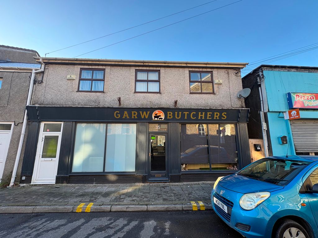 Property photo 1 of 4