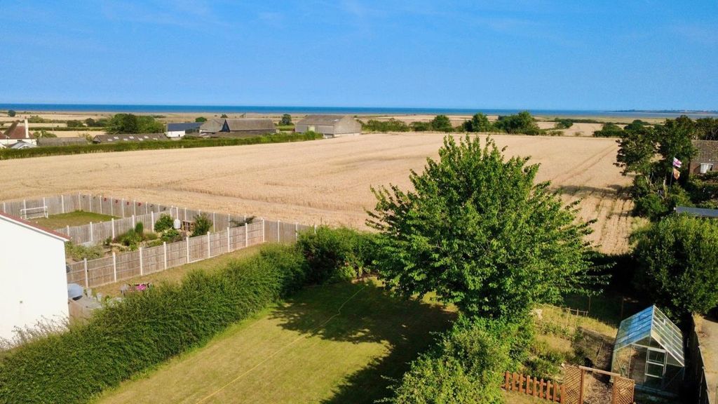 Property photo 2 of 27 Field Views.Png