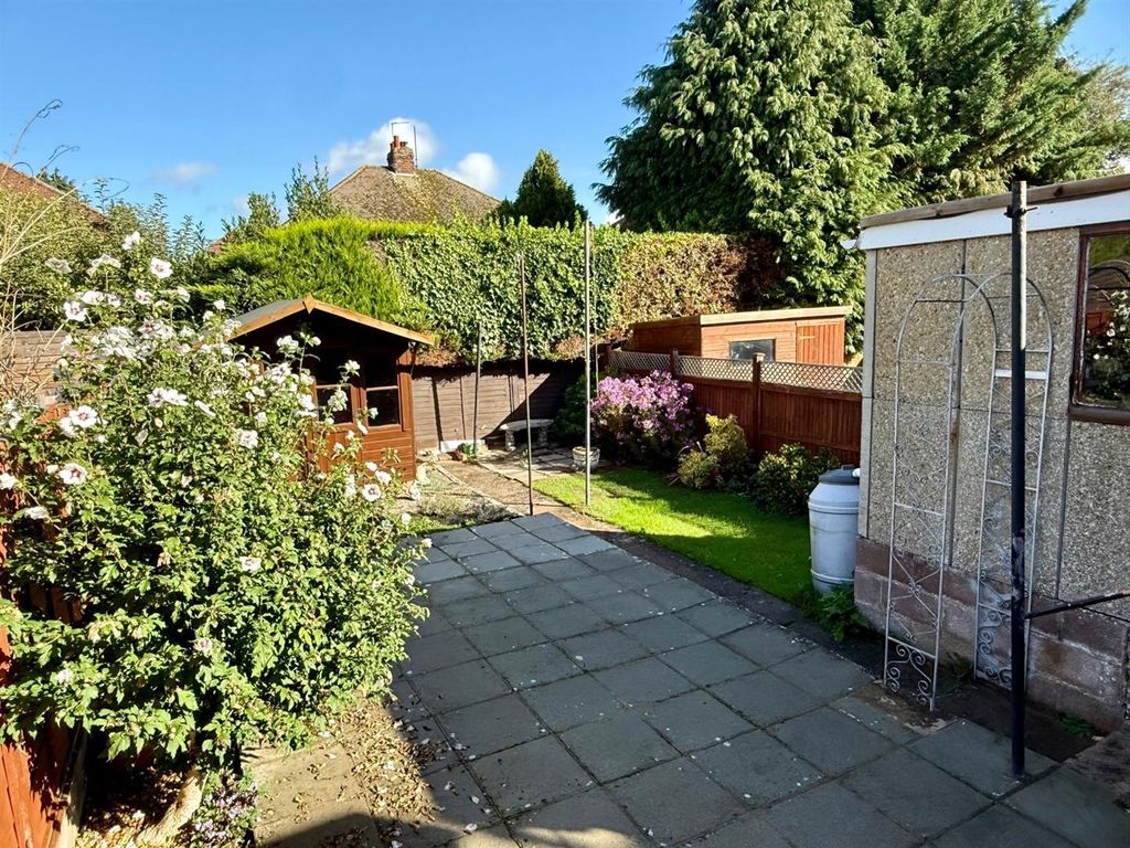 Property photo 3 of 13