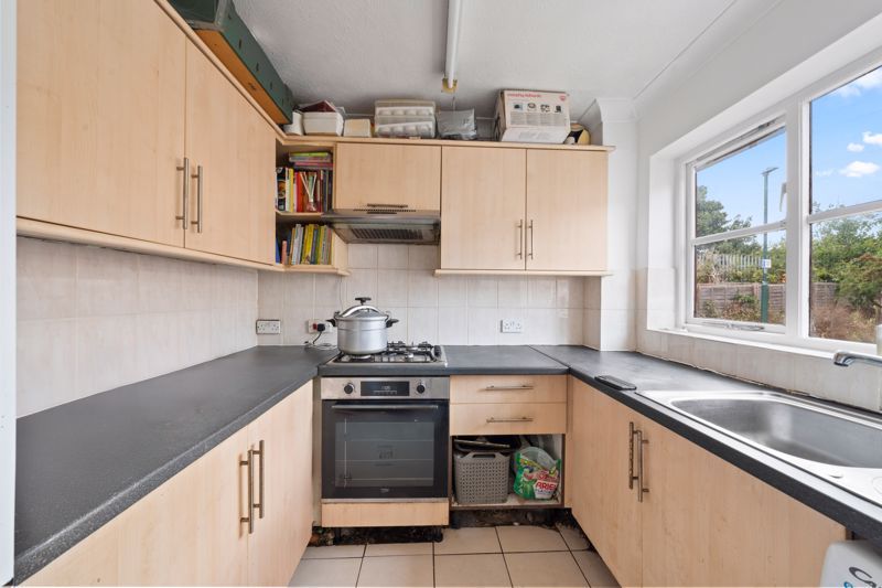 Property photo 3 of 11 Photo 6