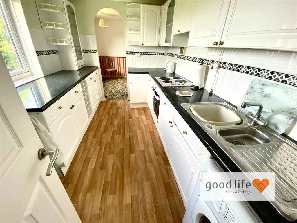 Property photo 3 of 15 20250626_114111930_Ios43Prestonhill.Jpg