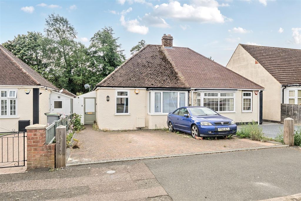 Property photo 1 of 17 16-1346990-16-68Cbd7B5Ba51c-16.Jpg
