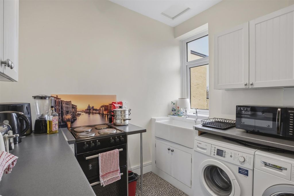 Additional image 15 of 4 bed flat for saleBrooklands Court, Otley LS21