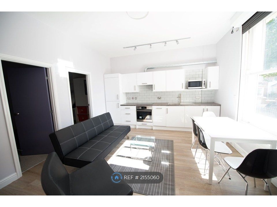 Property photo 2 of 6 Living Area