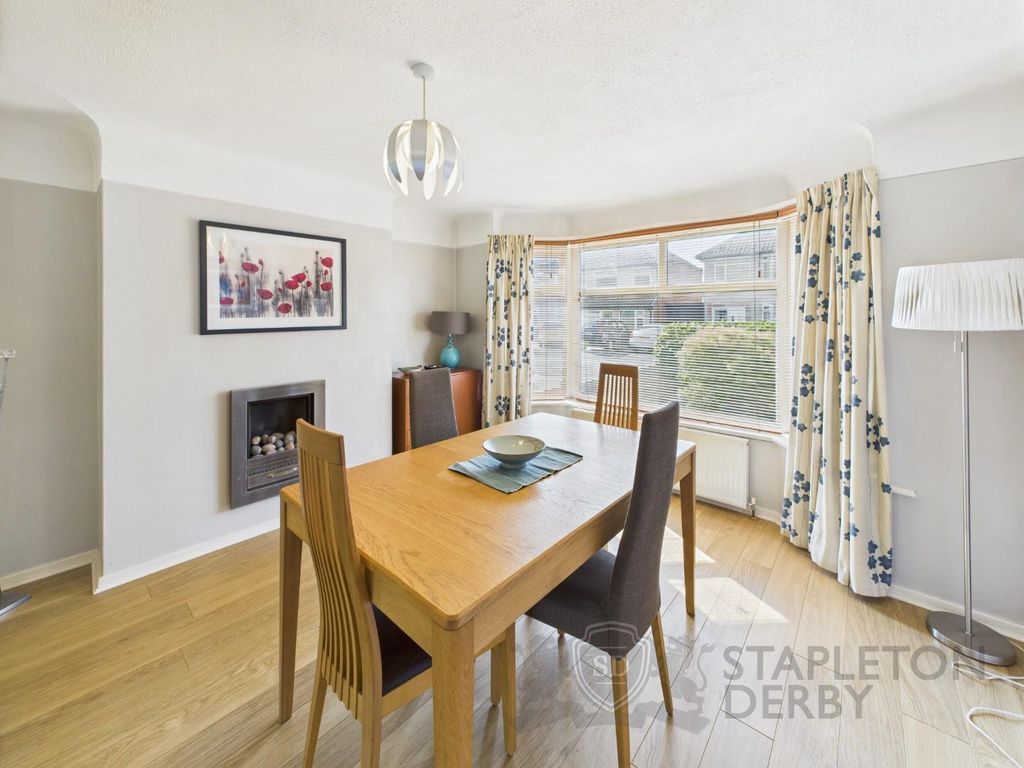 Property photo 3 of 18 Cam04720G0-Pr0077-Still009.Jpg