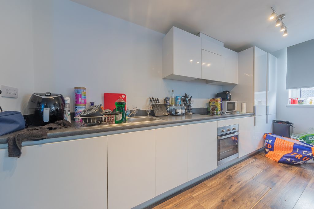Additional image 6 of 2 bed flat for saleWaterfront West, Brierley Hill DY5