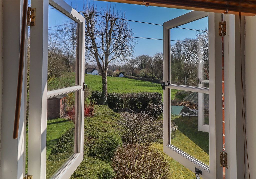 Property photo 3 of 30 Picture No. 55