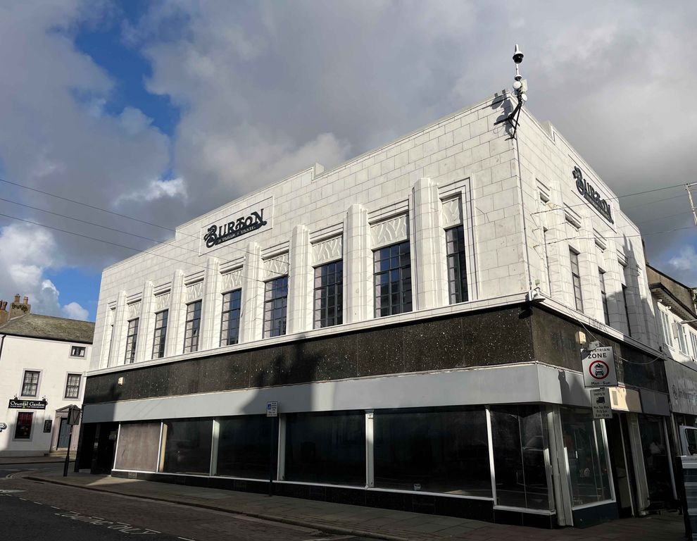 Property photo 1 of 1