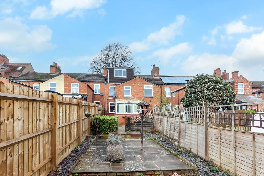 Property photo 2 of 17 Rear Aspect