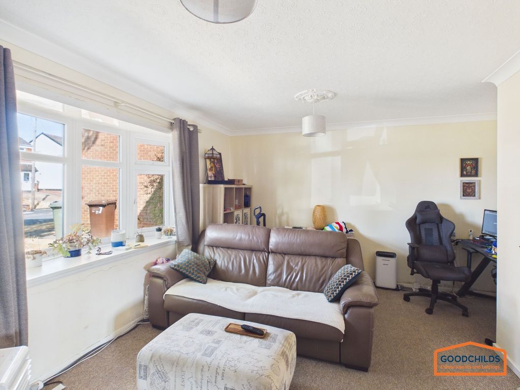 Property photo 3 of 10