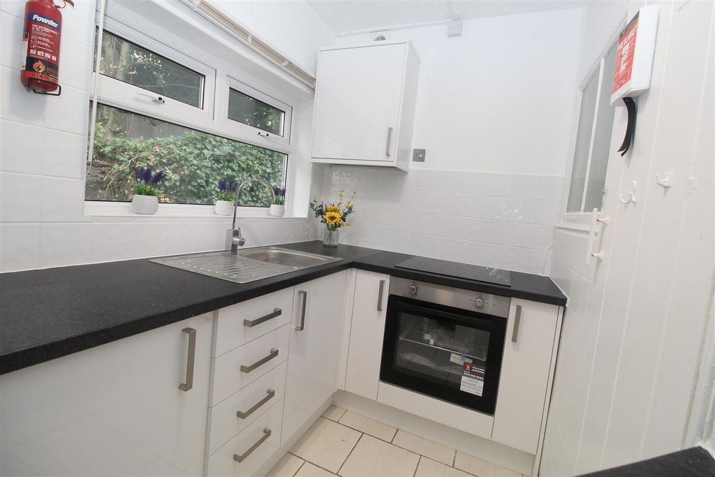 Property photo 3 of 19 Img_2794.Jpg