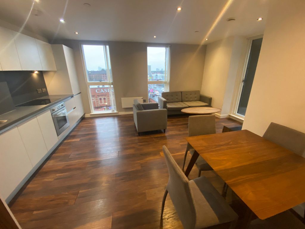 Property photo 2 of 12