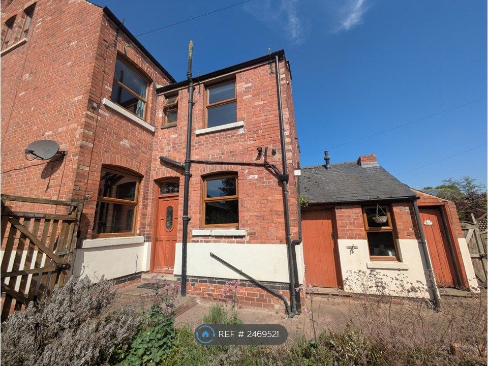 Property photo 2 of 22