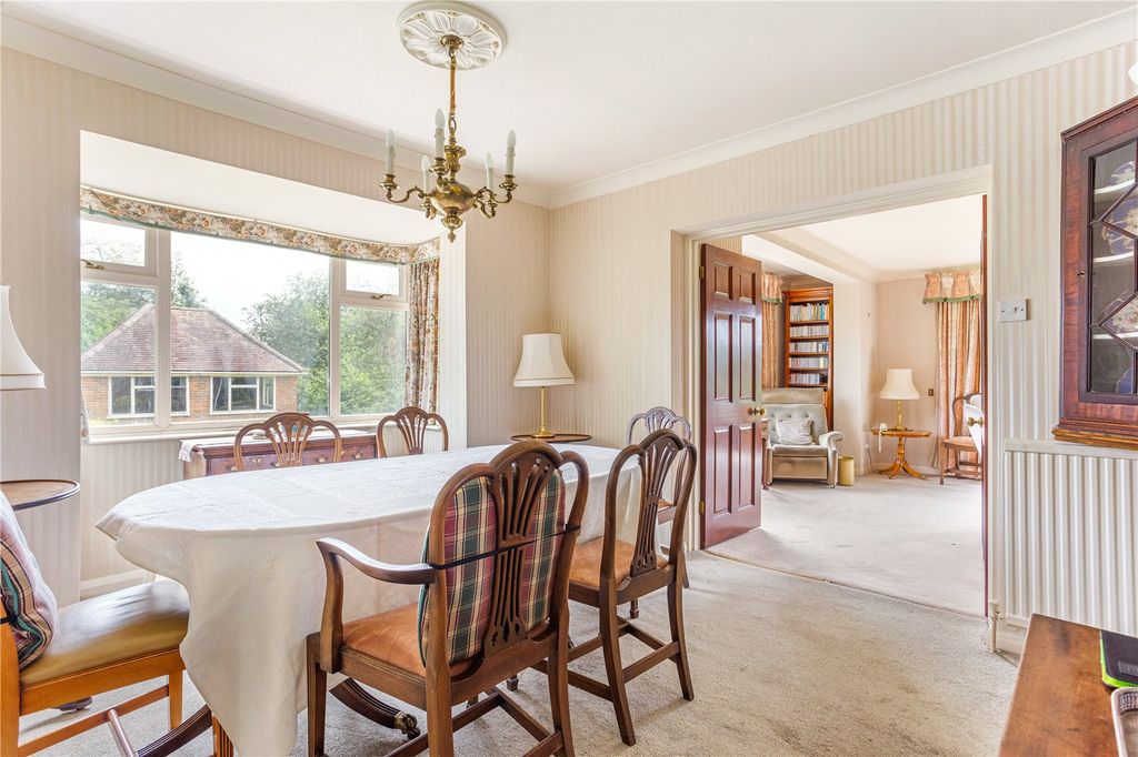 Property photo 3 of 9 Dining Room