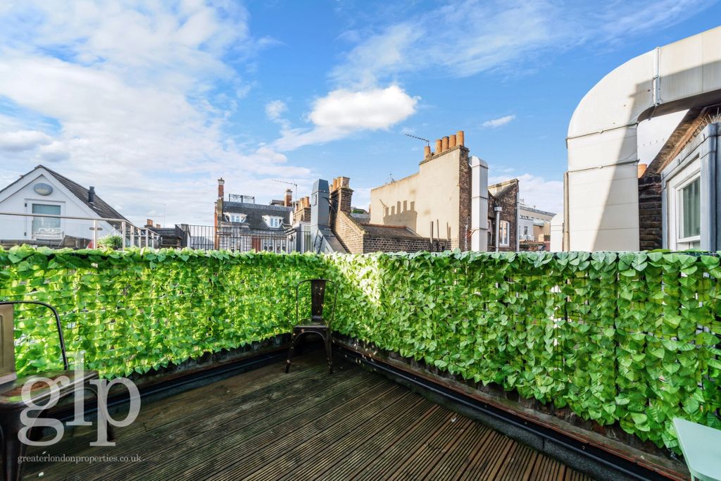 Property photo 3 of 18 1178795