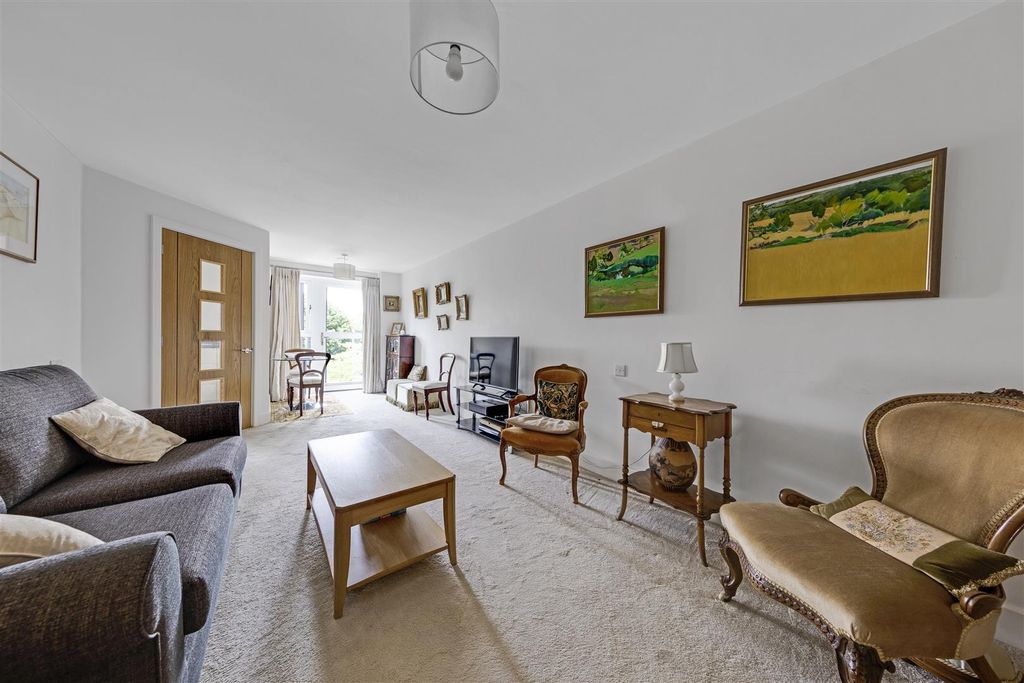 Property photo 1 of 12 09-08Bapfmcs - 45 The Clockhouse-138.Jpg