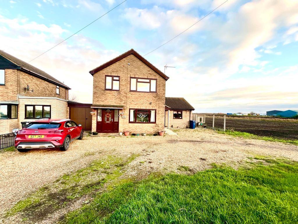 Property photo 2 of 3