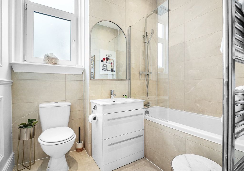 Additional image 12 of 2 bed flat for saleMonkton Road, Prestwick KA9