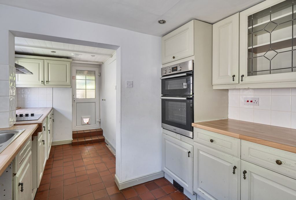 Property photo 3 of 20 1480665-12-6A3d35...