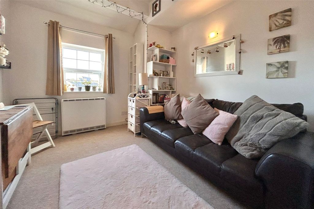 Property photo 2 of 7 Picture No. 03