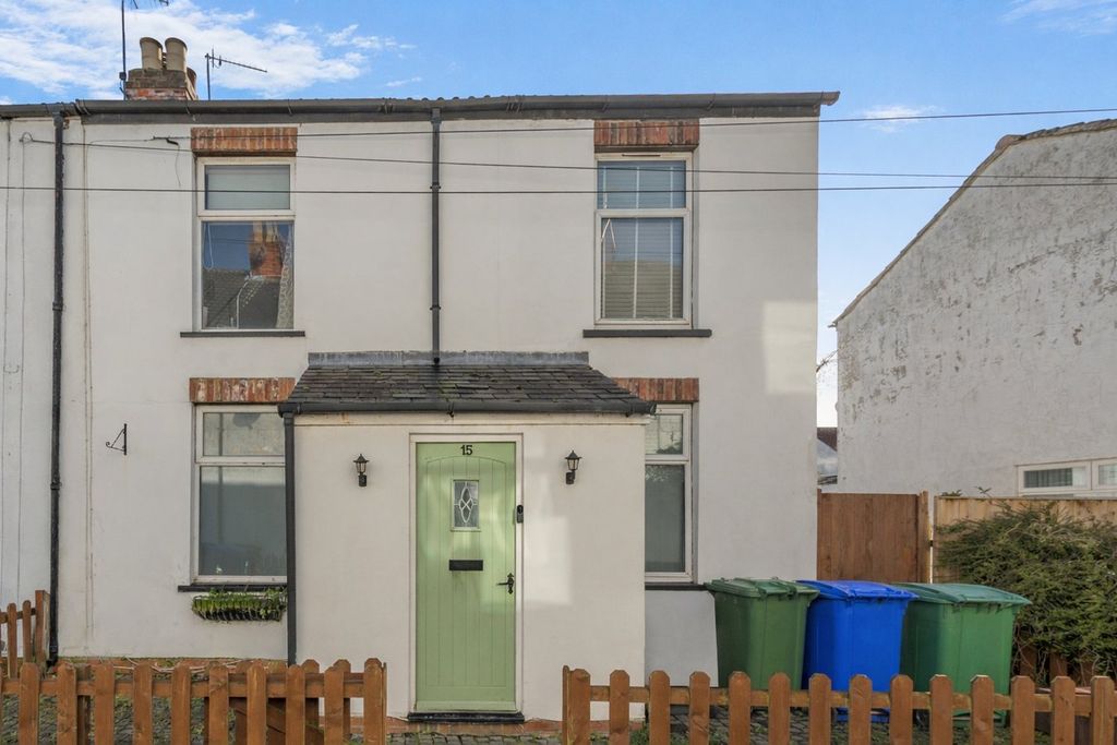 Property photo 1 of 19