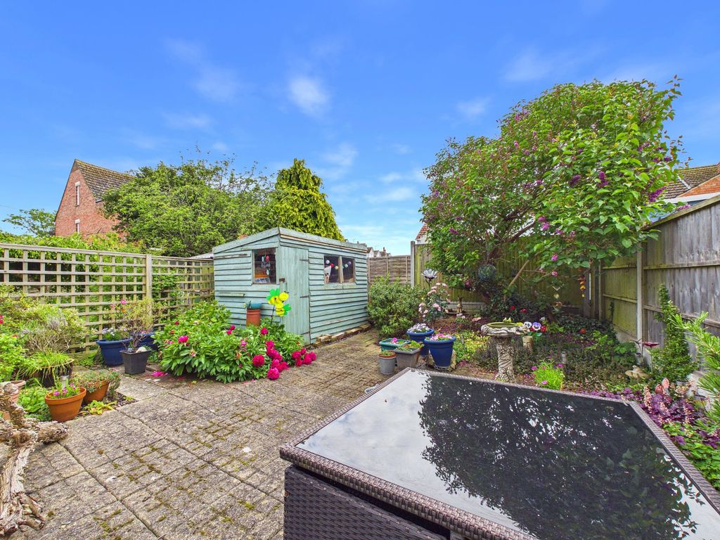 Property photo 2 of 18 Private Garden