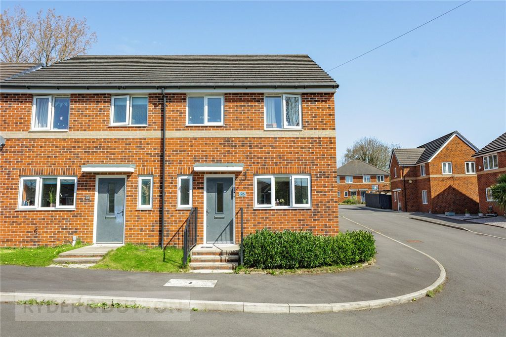 Property photo 1 of 24 External