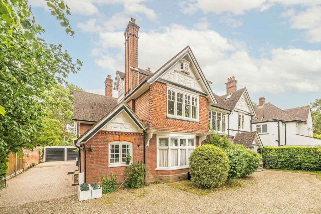 Property photo 1 of 7