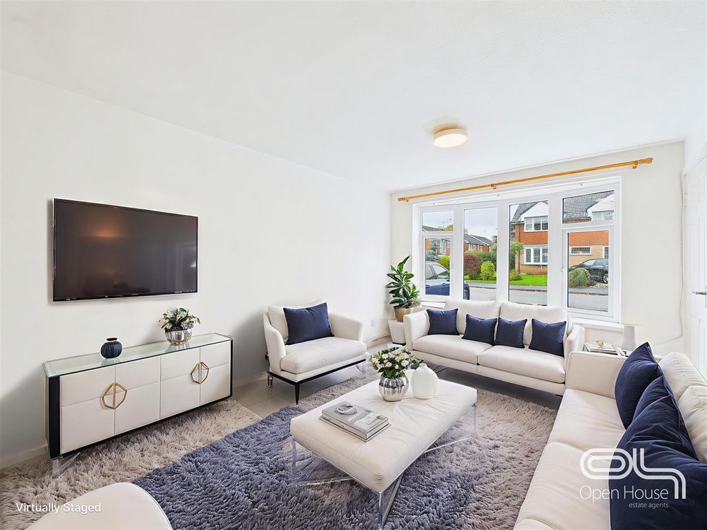 Property photo 2 of 20 Lounge