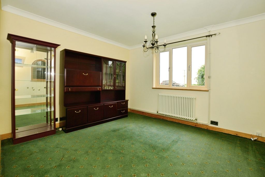 Property photo 3 of 18 Photo