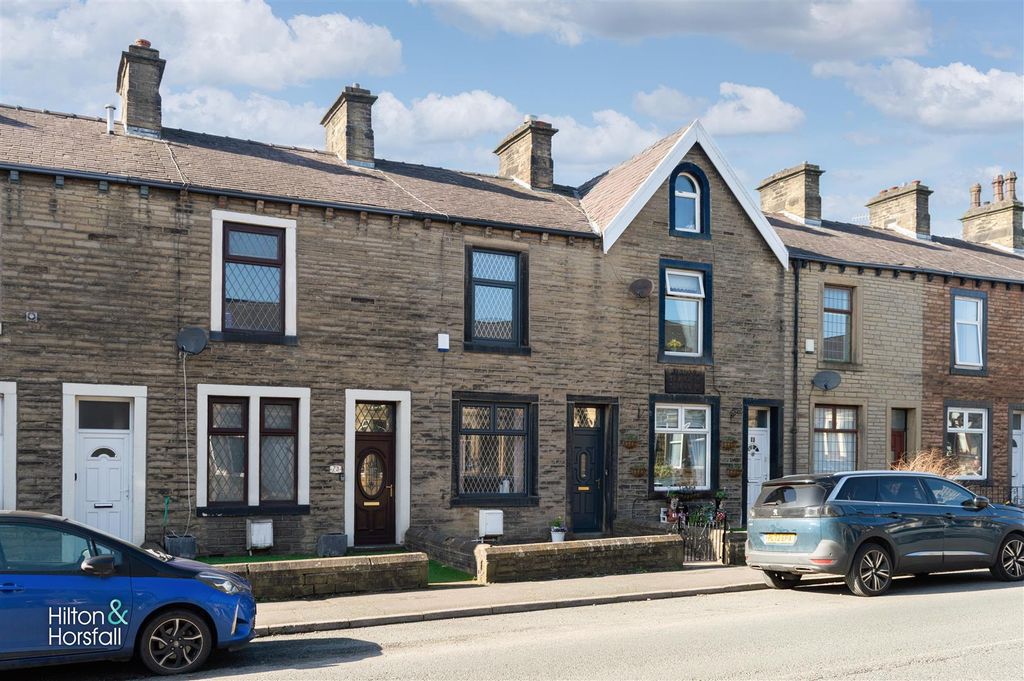 Property photo 1 of 16 Skipton Road
