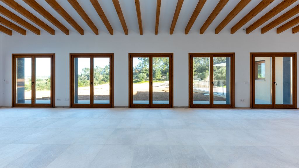 Property photo 3 of 25 01Comedor02.Jpg