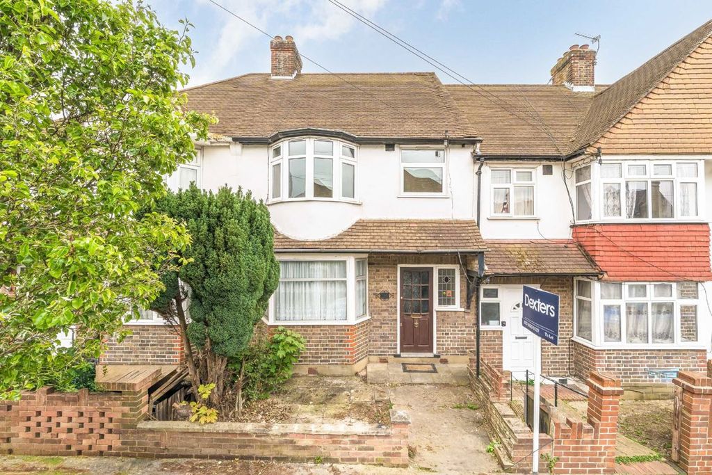 Property photo 1 of 8