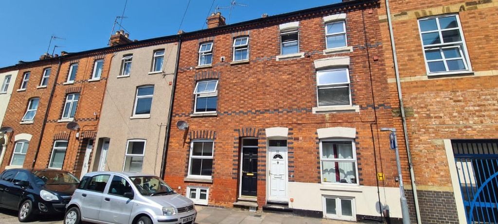 Property photo 3 of 11