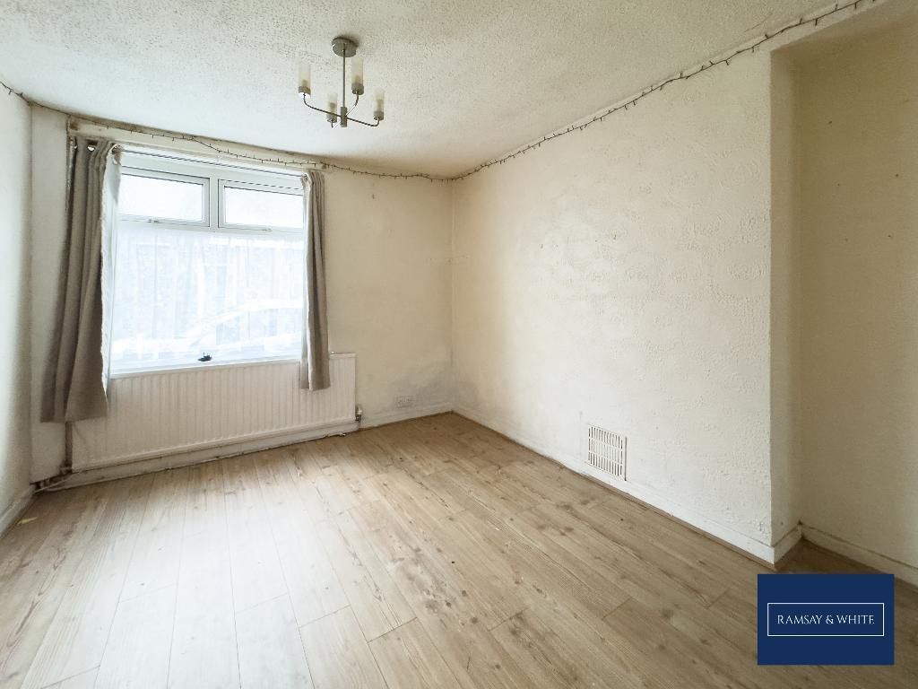 Property photo 3 of 10 Photo 3