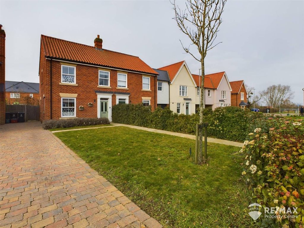 Property photo 1 of 25 Frontage 1.Jpg
