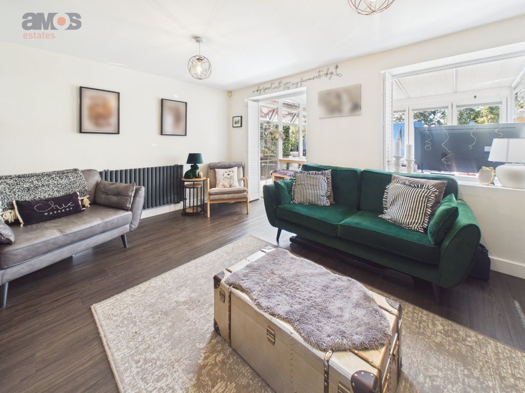 Property photo 2 of 31 5196513