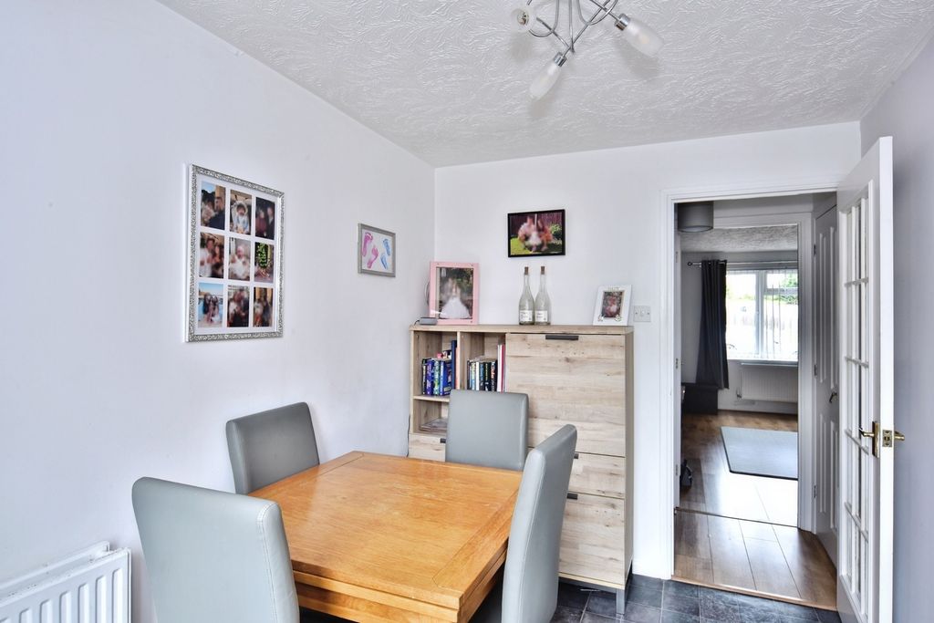 Property photo 3 of 20 Pbox-Img.Jpg